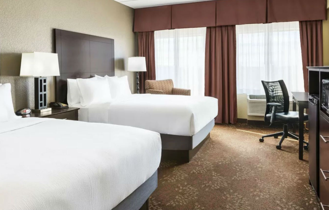 Holiday Inn Charlotte University By Ihg Exterior foto